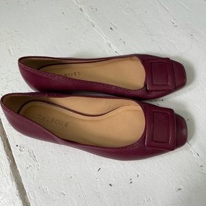 Talbot leather flats never worn